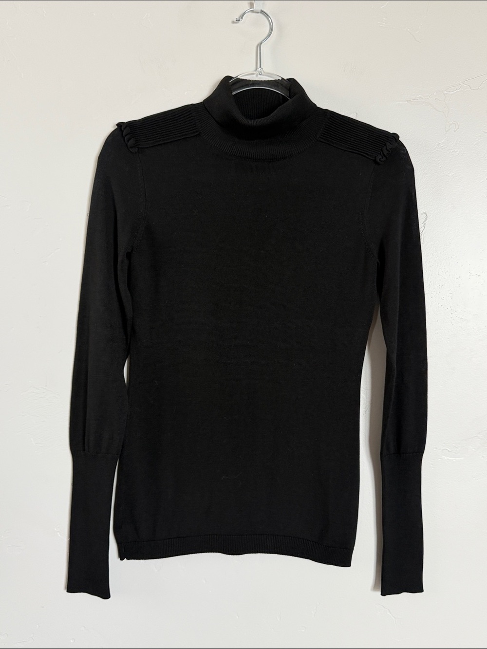 Burberry Silk Black Rib-Shoulder Turtleneck Sweater